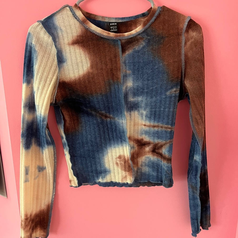 multi color fitted shein tee